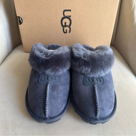 UGG COQUETTE SLIPPERS - Picture 2 of 9